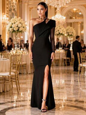 NWT ALIEVA Abigail One Shoulder Maxi Dress Black Size S